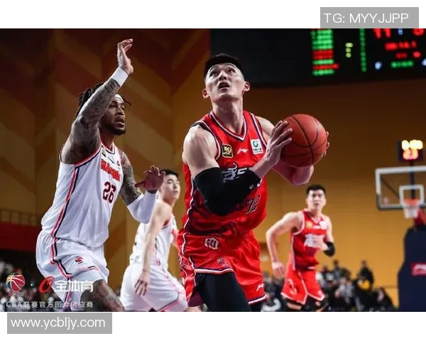 广州龙狮主教练赞赏球队防守端表现，策略肯定稳定性