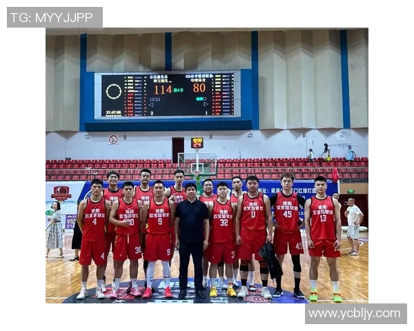 杭州篮球队团队协作深度解析与其他球队的对比分析